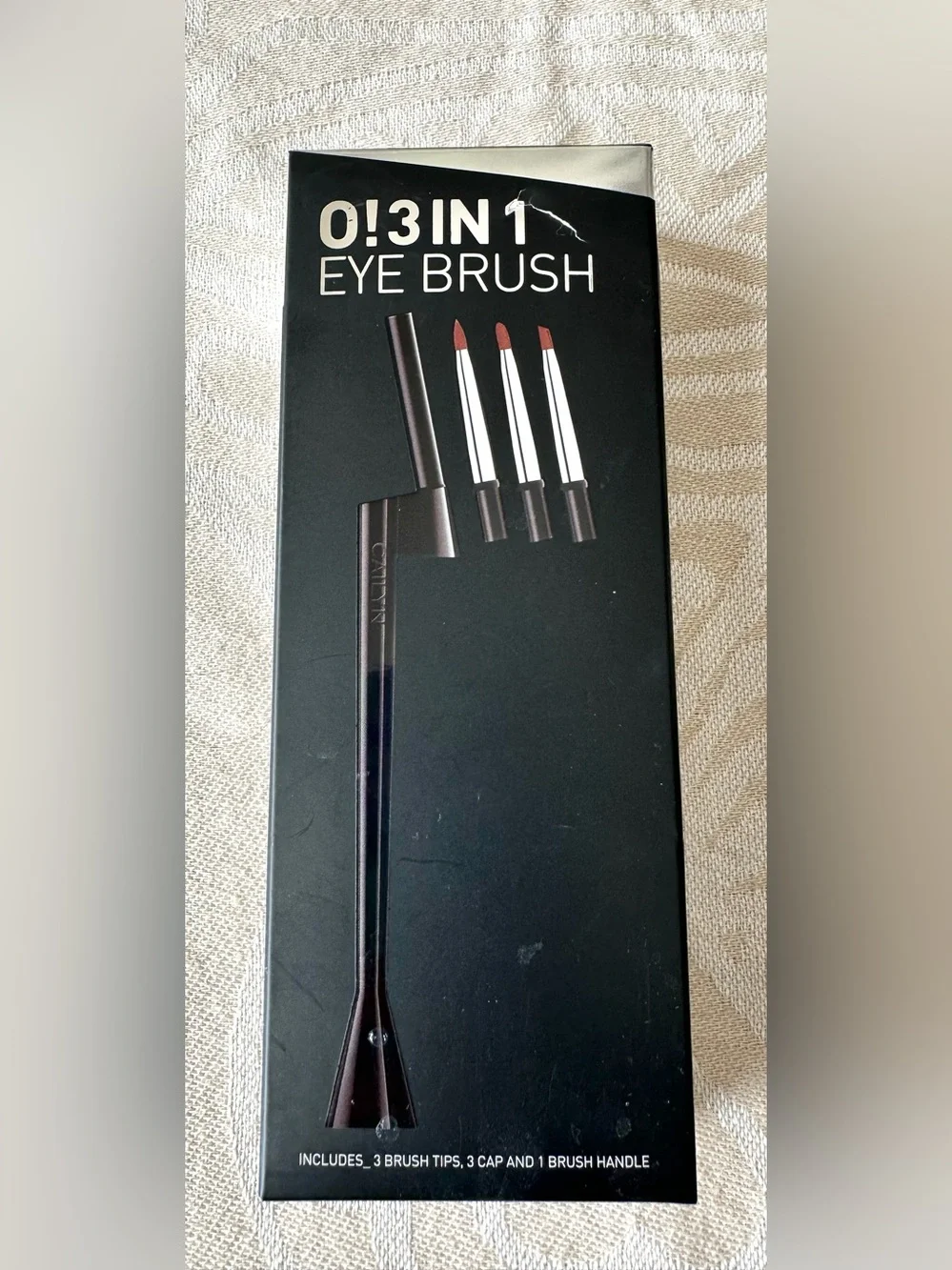 CAILYN O!3 in 1 Eye Brush Set NWOT | Retractable | 3 Brush Tips